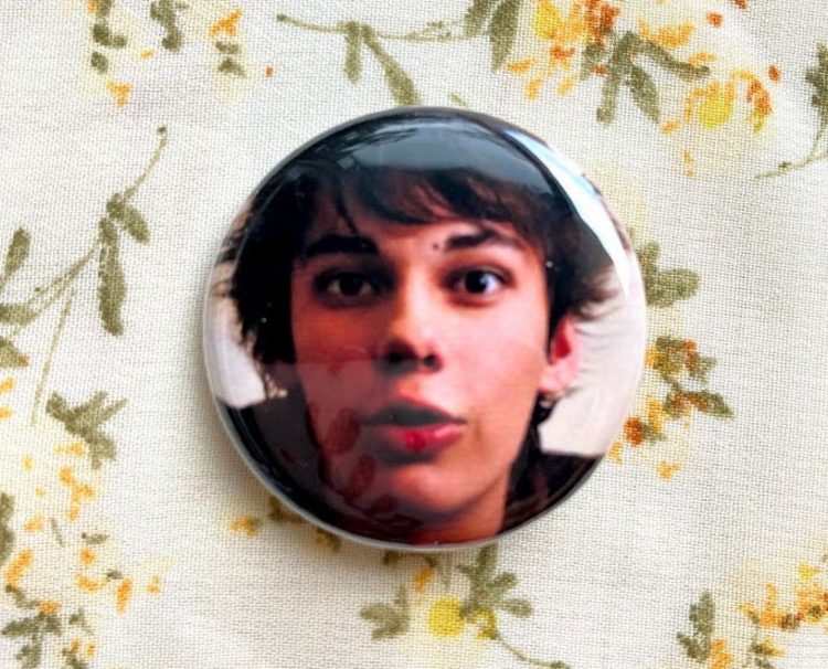 Rodrick Heffley 1.25" Buttons Badges Pin ∙ Memes Funny Gen Z Devon Bostick Eboy Egirl Diary Of A Wimpy Kid